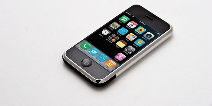 Wie digitec die ersten iPhones in die Schweiz holte - Digitec